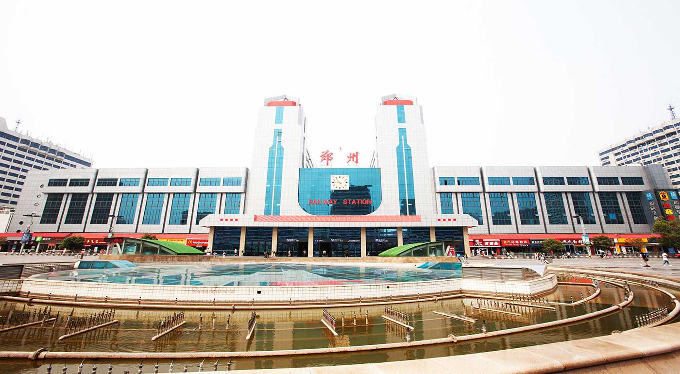 2019-3-19成功與水上樂園簽訂5000M2